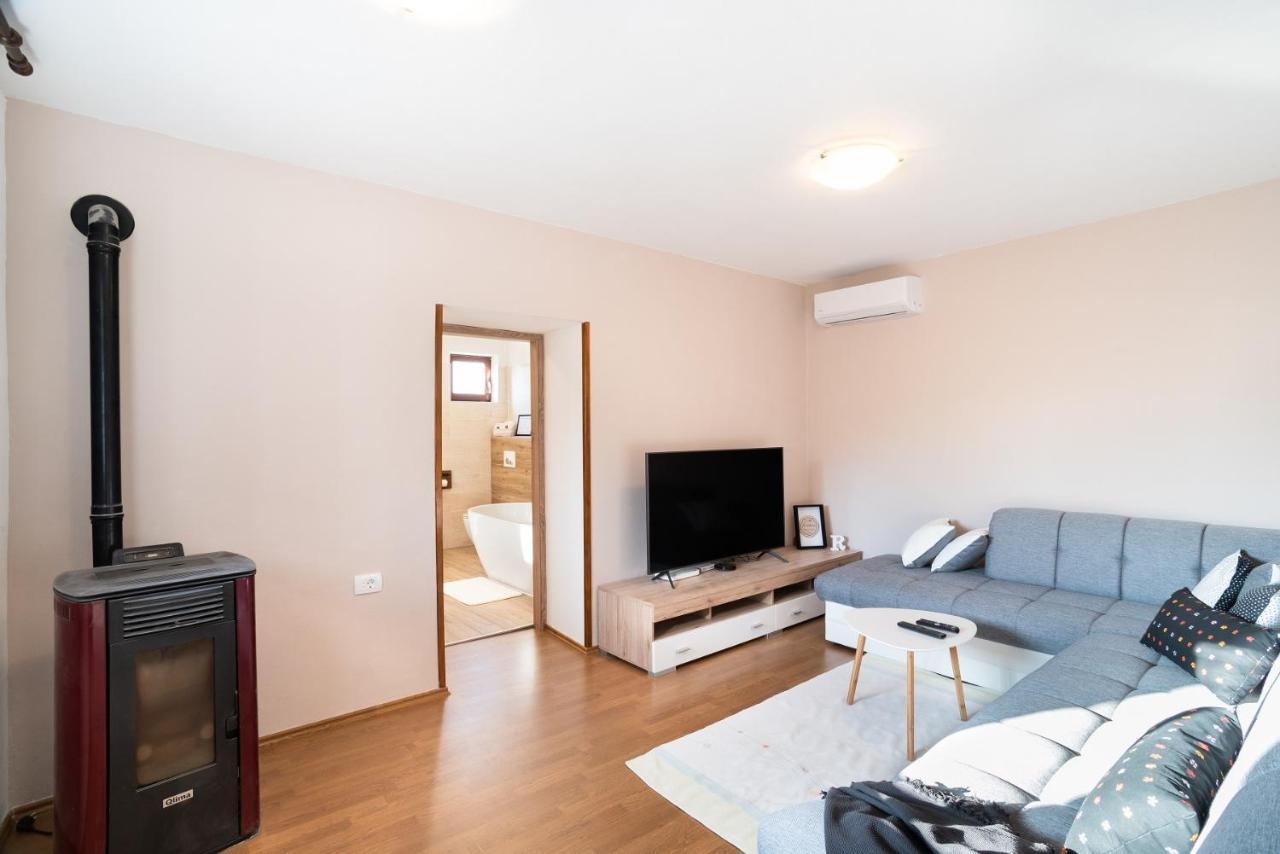 Boutique House Rustikana By Locap Group Izola Luaran gambar